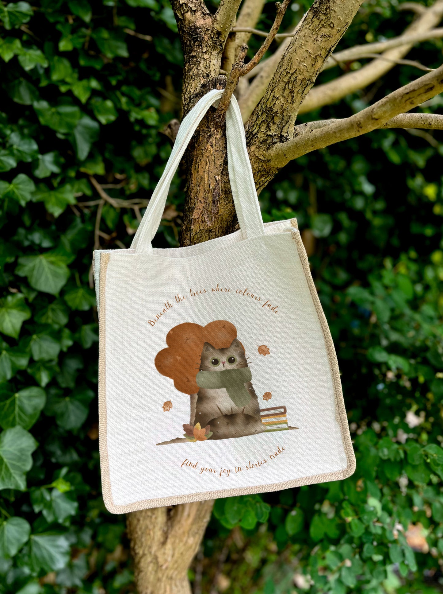 Cosy Autumn Cat/ Autumn Linen Gusset Bag