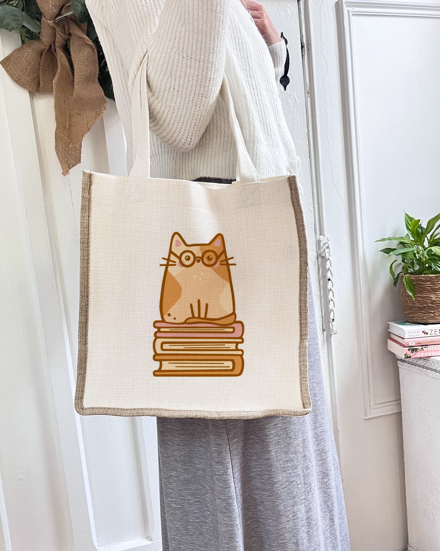 Hazel, Bookworm Cat Linen Gusset Bag